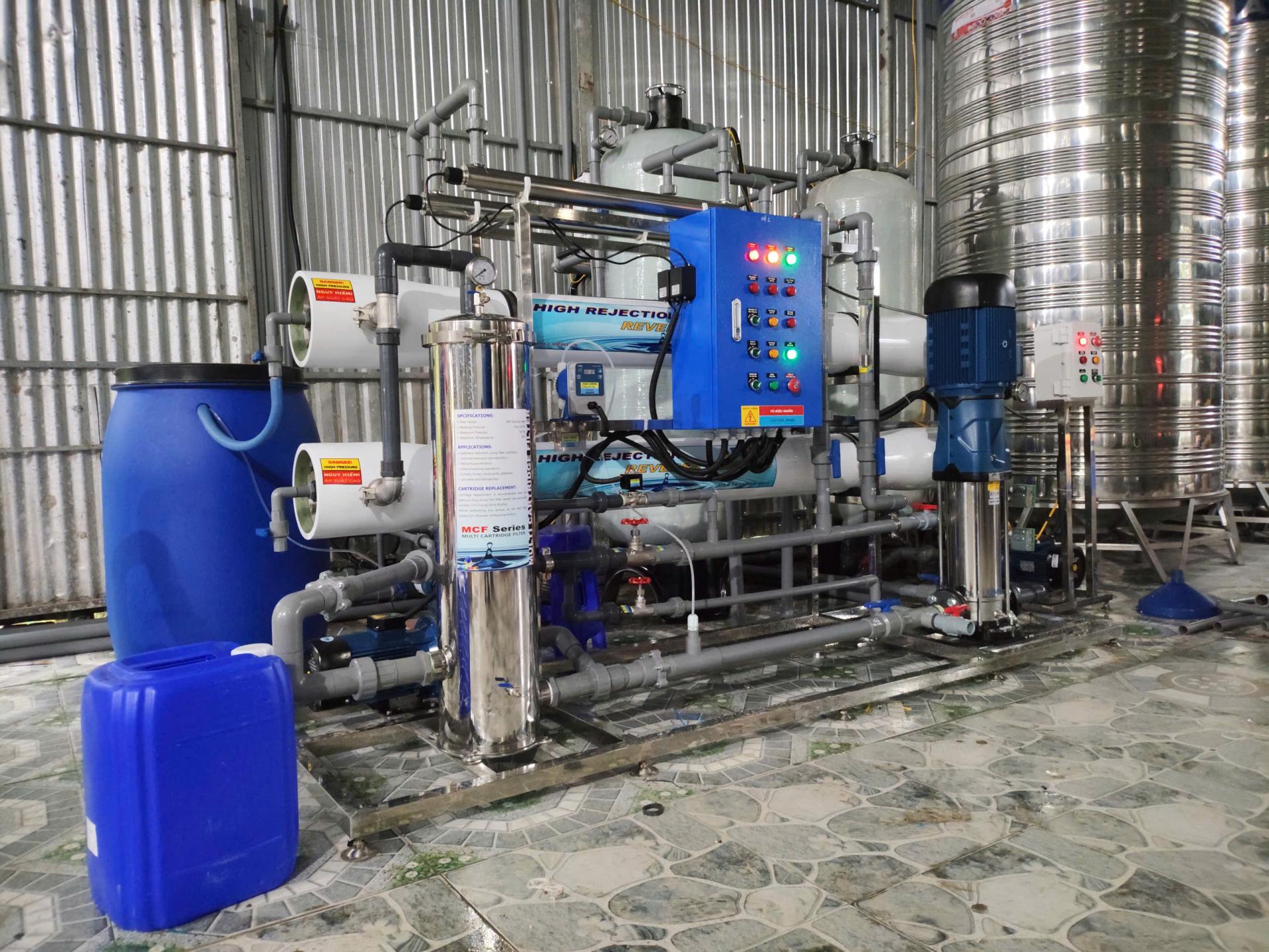 ECMC - CHUYÊN LẮP ĐẶT HỆ THỐNG XỬ LÝ NƯỚC CÔNG NGHIỆP & NƯỚC THẢI
